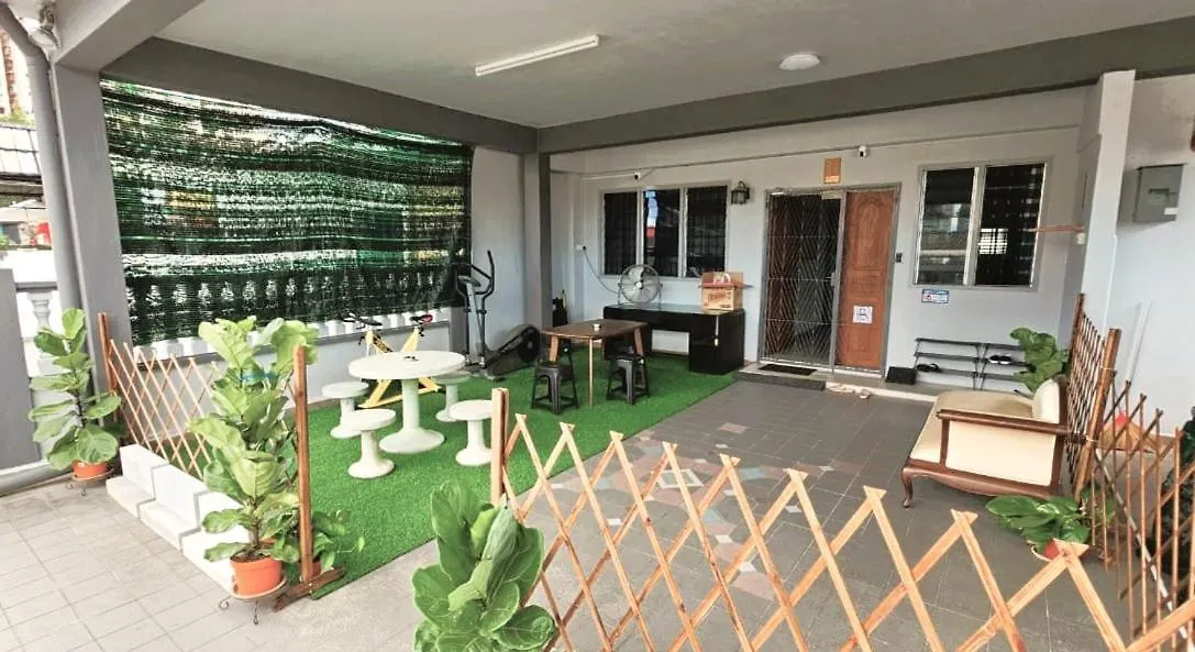 Quarto em Acomodações Particulares Bs Home Near Lam Wah Ee Hospital Jelutong